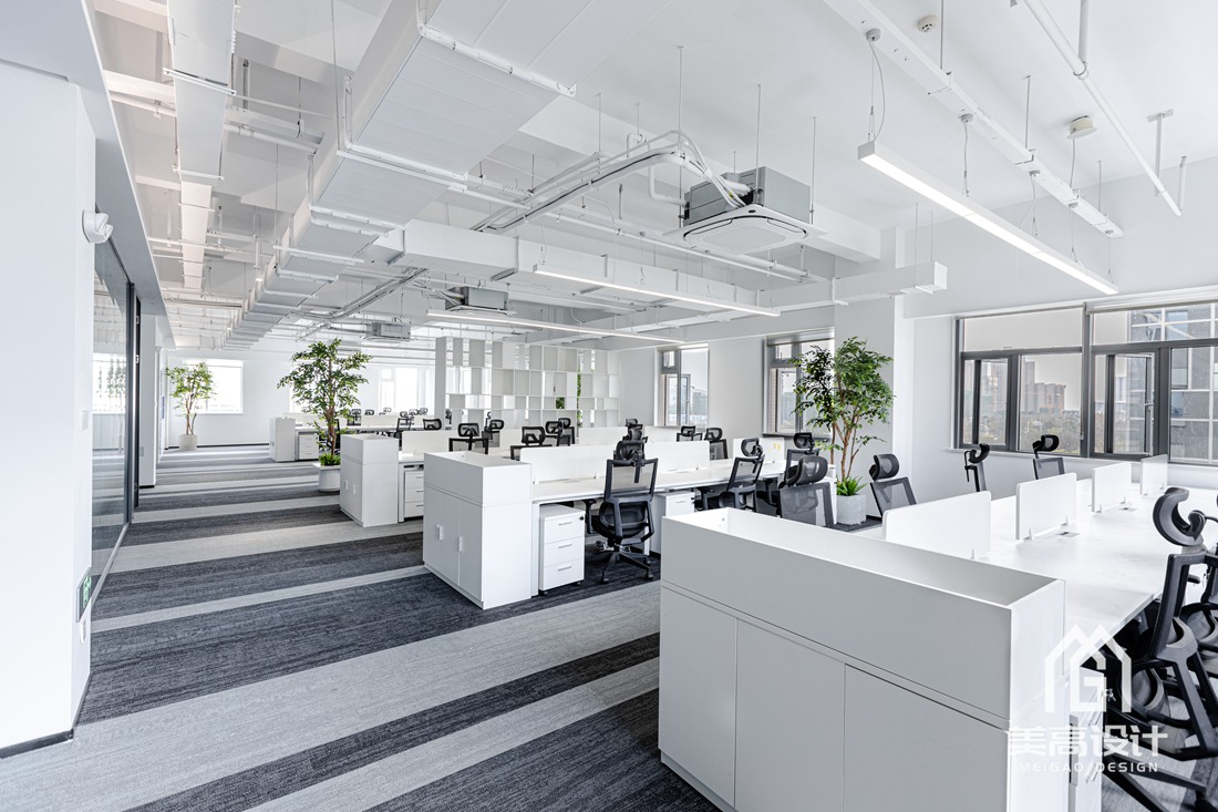 智能科技化-美的武汉it研发办公大楼装修实景案例_完工实景_广州美高