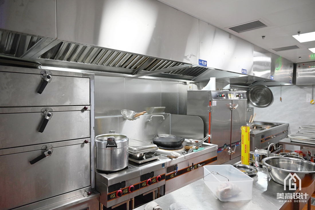 科技企业食堂后厨设计实景图