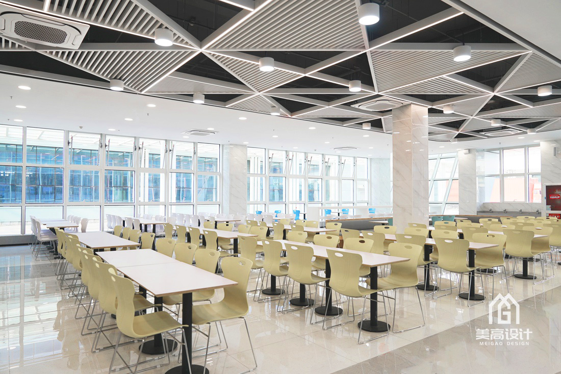 公牛集团员工食堂装修实景图